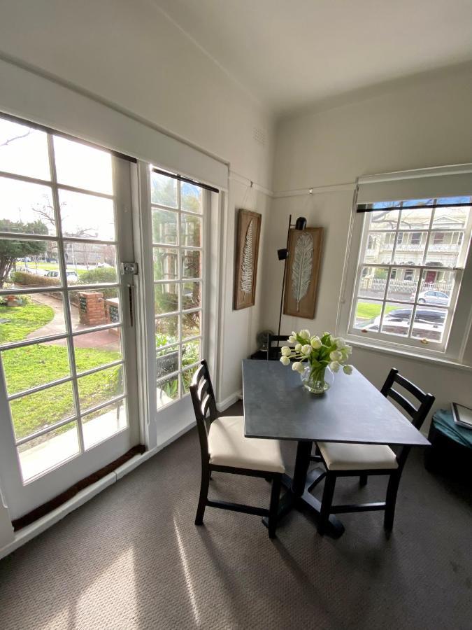 East Melbourne City Studio - Amazing Location & Sunny Charm Apartment Ngoại thất bức ảnh